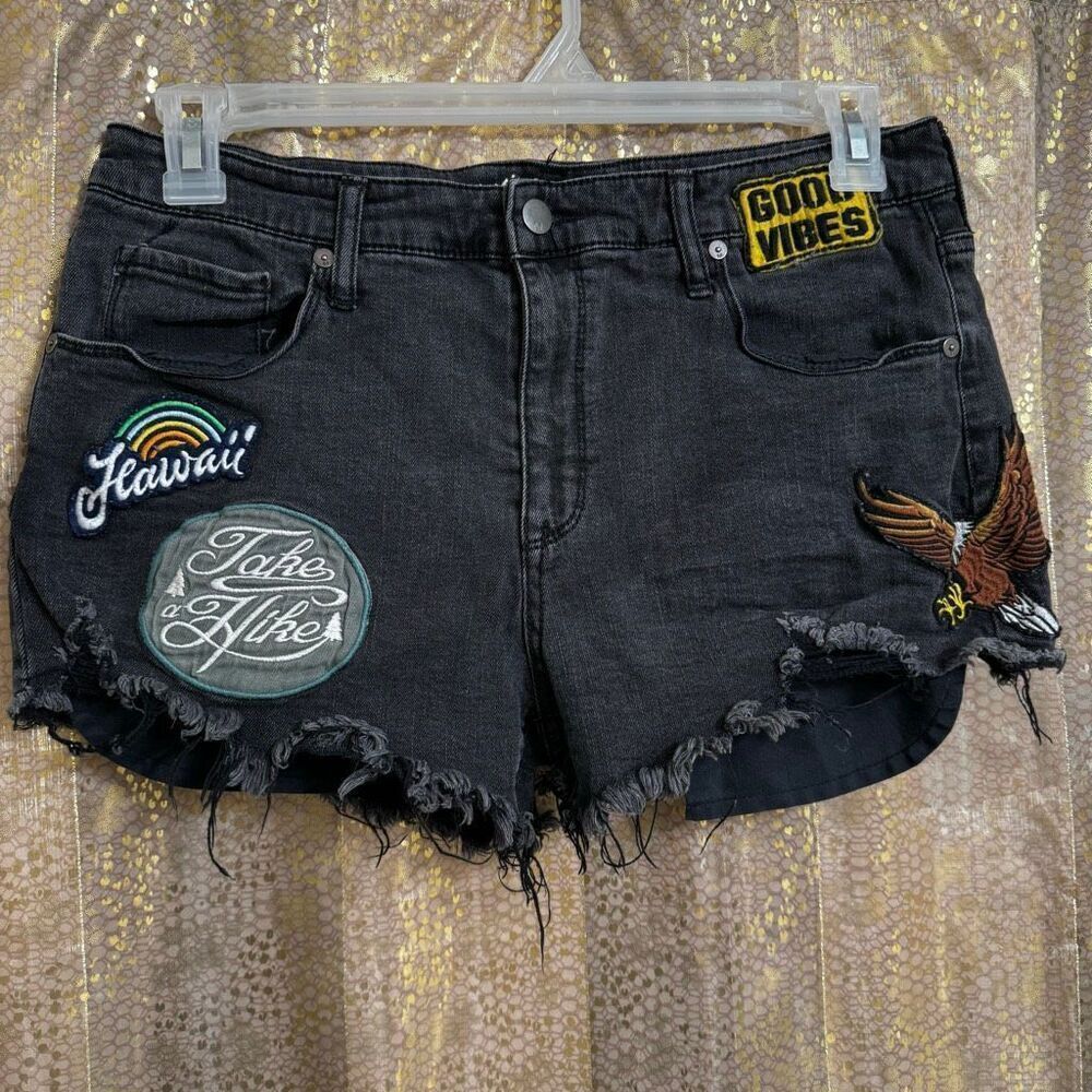 Mossimo 2017 Black Patched Distressed High Rise Cut Off Shorts 14/32